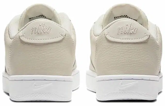 Nike Court Vintage Premium