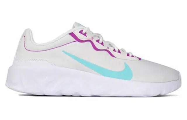 Nike Explore strada