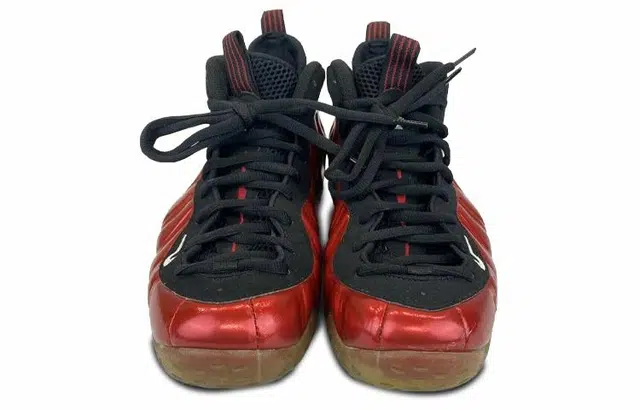 Nike Foamposite One Metallic Red 2011