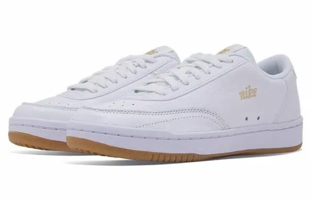 Nike Court Vintage Premium