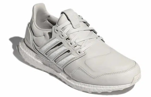 adidas Ultraboost Leather