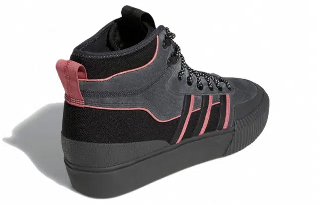 adidas originals Akando Atr