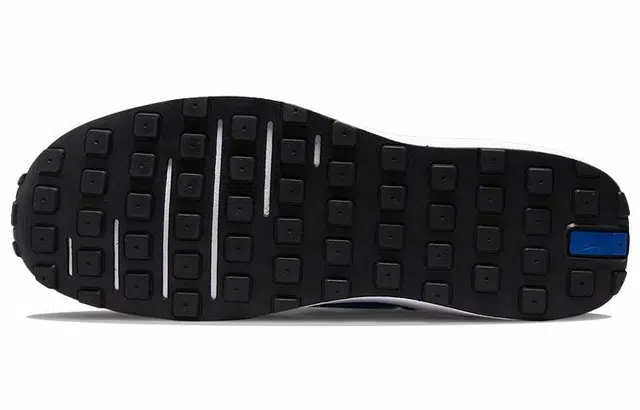 Nike Waffle One se