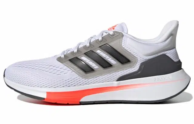 adidas EQ21 Run