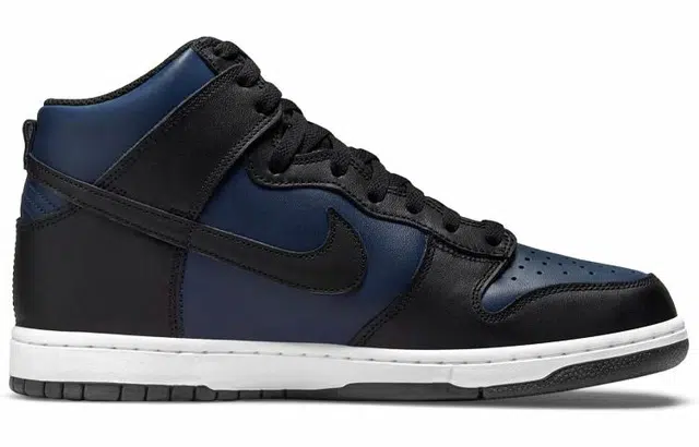 Fragment Design x Nike Dunk Tokyo