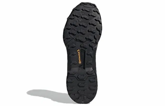 x adidas Terrex Ax4