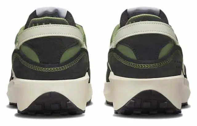 Nike Waffle Debut