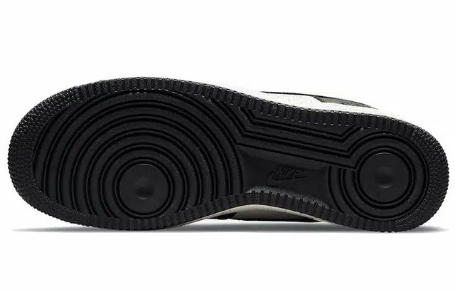 Nike Air Force 1 Low Gore-Tex "escape"