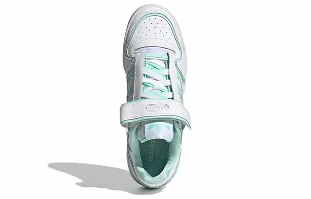 adidas originals FORUM plus