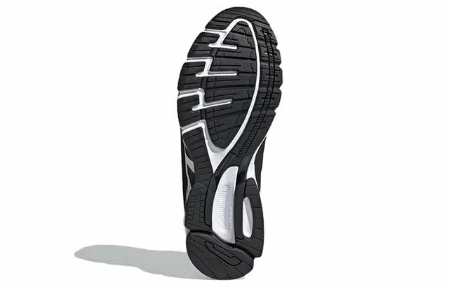 adidas Equipment 10