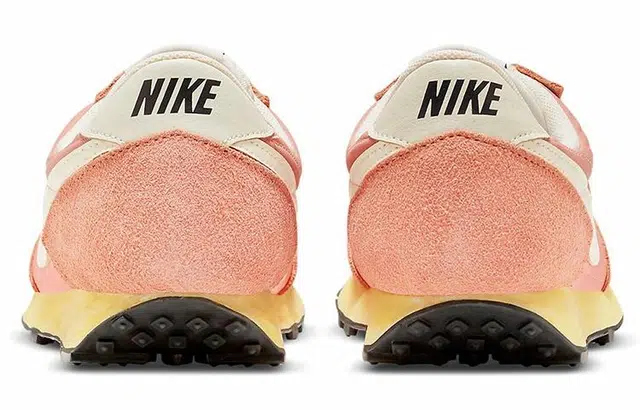 Nike Daybreak "Light Madder Root"