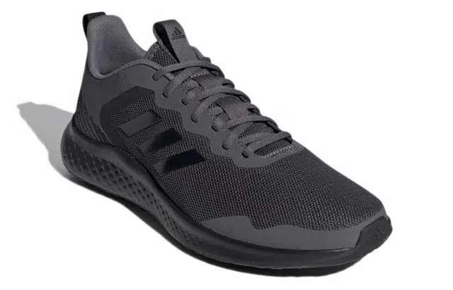 adidas Fluidstreet