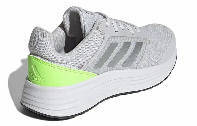 adidas Galaxy 5