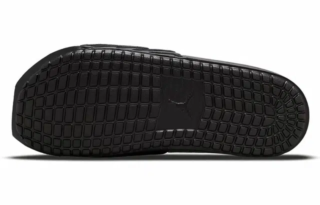Air Jordan Nola