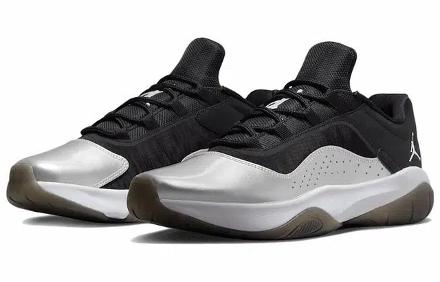 Jordan Air Jordan 11 Low "Silver Toe"