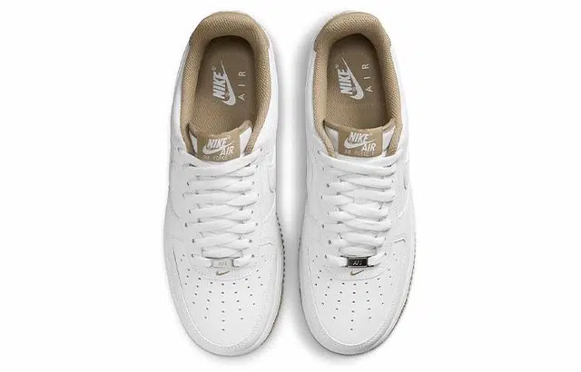 Nike Air Force 1 Low 07