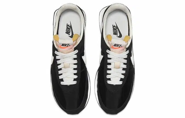 Nike Waffle Trainer 2