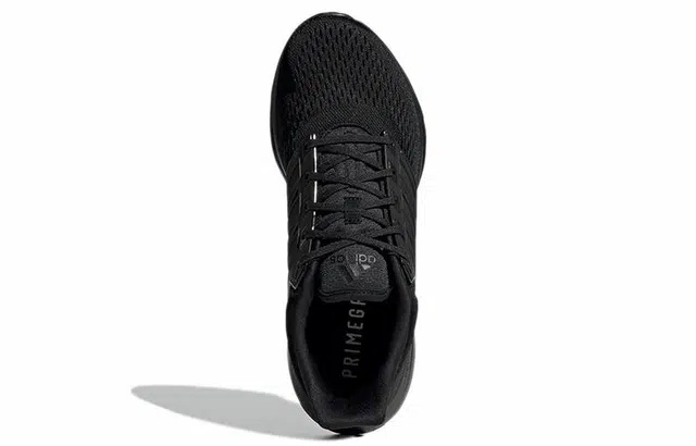adidas EQ21 Run