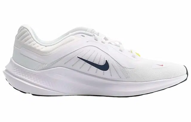 Nike Quest 5