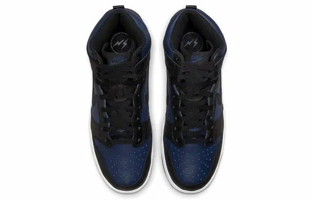 Fragment Design x Nike Dunk Tokyo