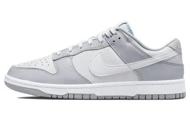 Nike Dunk Low Retro