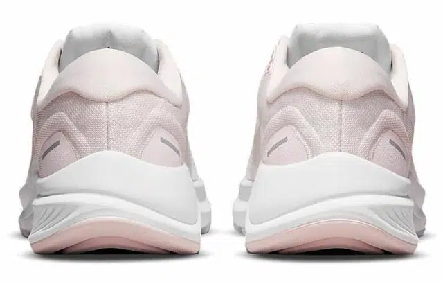 Nike Zoom Structure 24