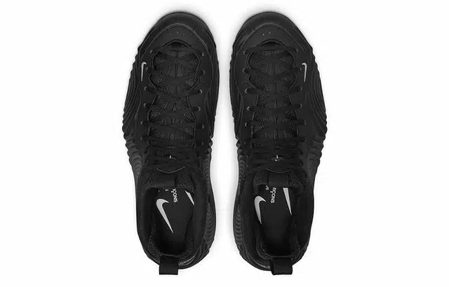 COMME DES GARCONS SHIRT x Nike Foamposite One sp