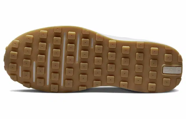 Nike Waffle One SE