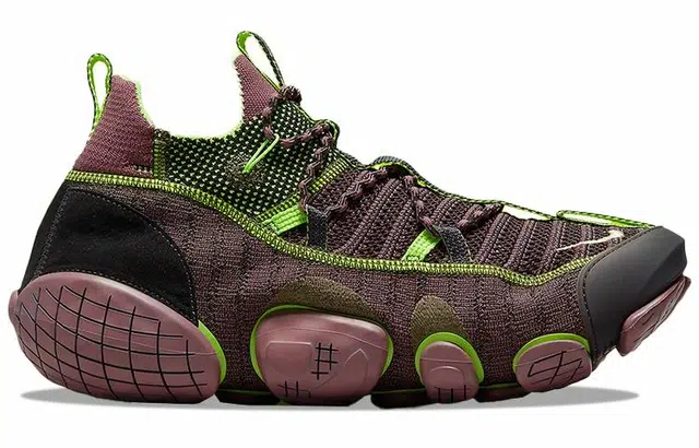 Nike ISPA Link