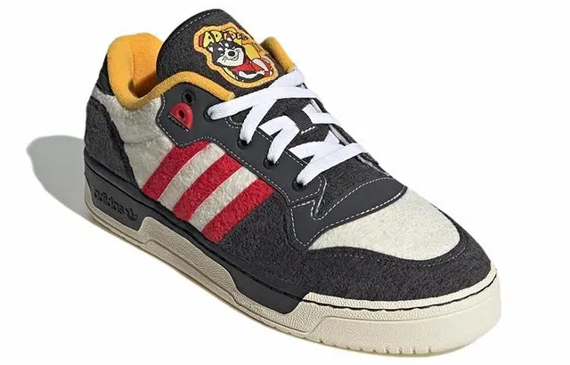 adidas originals Rivalry Low