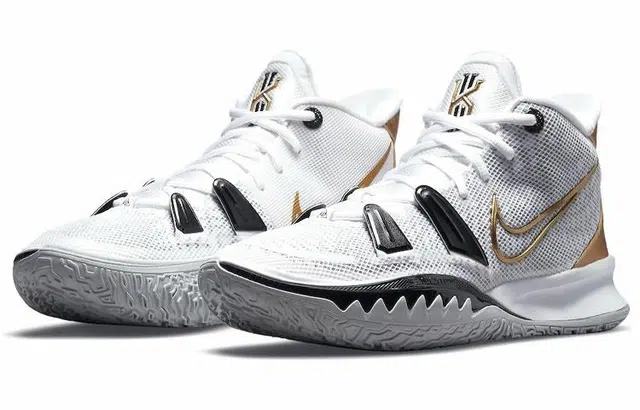 Nike Kyrie 7 EP