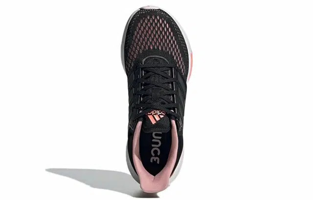 adidas EQ21 Run