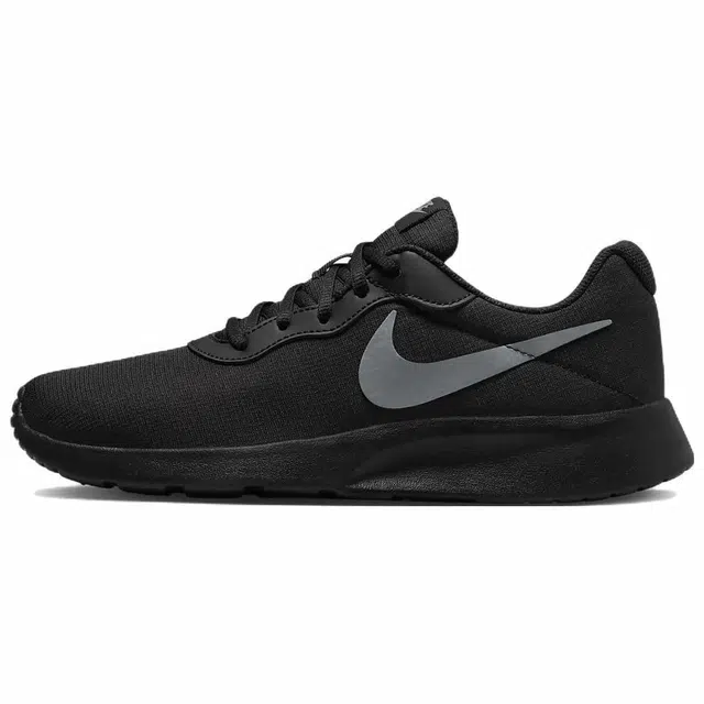 Nike Tanjun Refine
