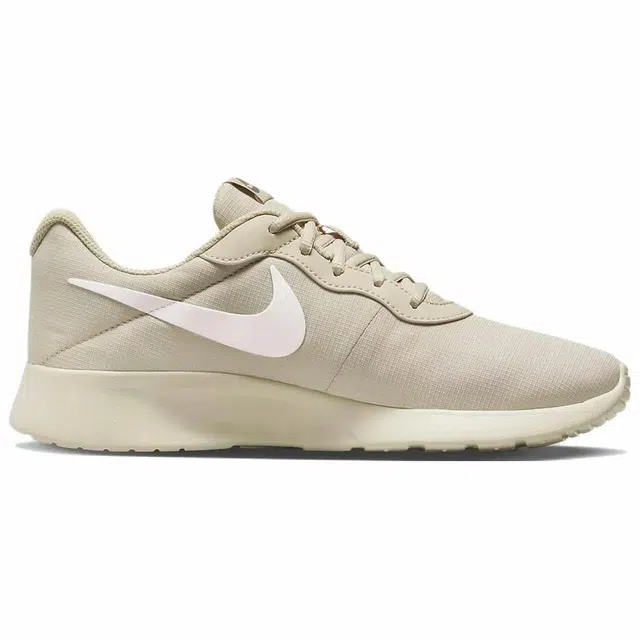 Nike Tanjun Refine