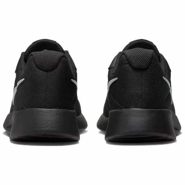 Nike Tanjun Refine
