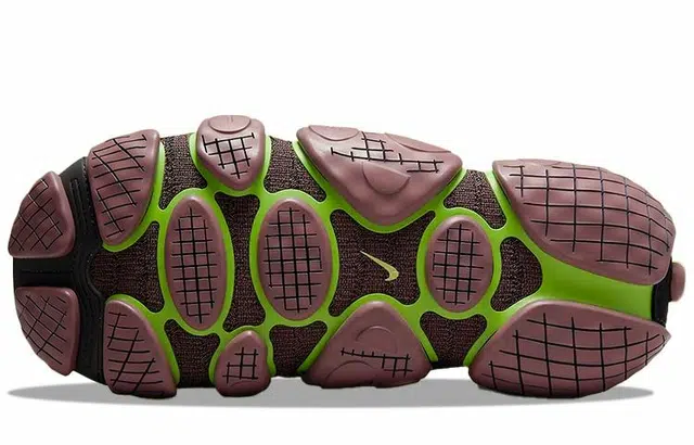 Nike ISPA Link