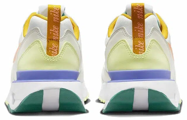 Nike Air Max Dawn