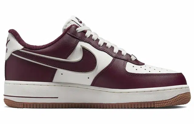 Nike Air Force 1 Low college pack