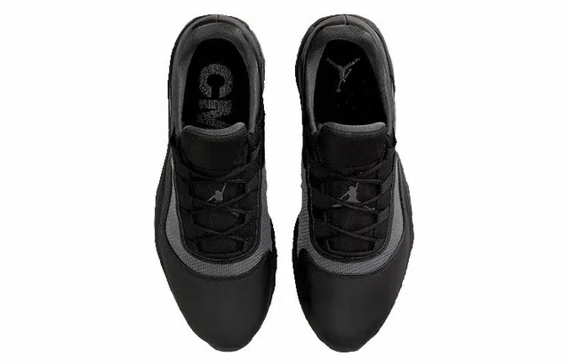 Jordan Air Jordan 11 cmft low "triple black"