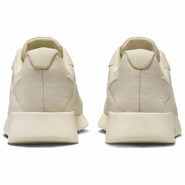 Nike Tanjun Refine