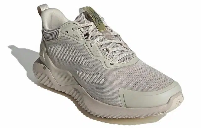 adidas AlphaBounce Beyond