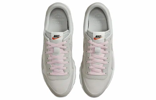 Nike Air Pegasus PRM