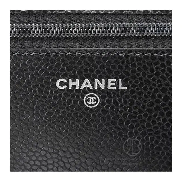 CHANEL WOC
