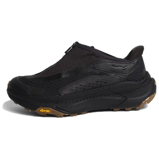 HOKA ONE ONE Project Transport