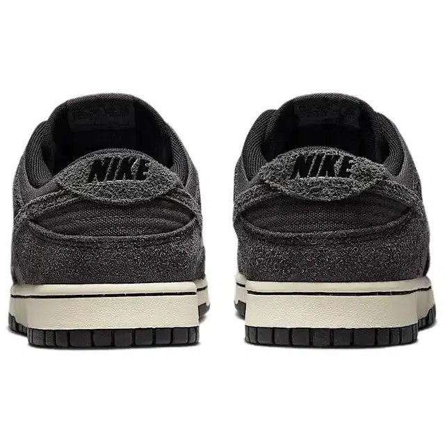 Nike Dunk Low PRM