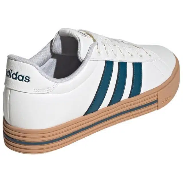adidas DAILY 4.0
