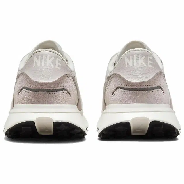 Nike Phoenix Waffle