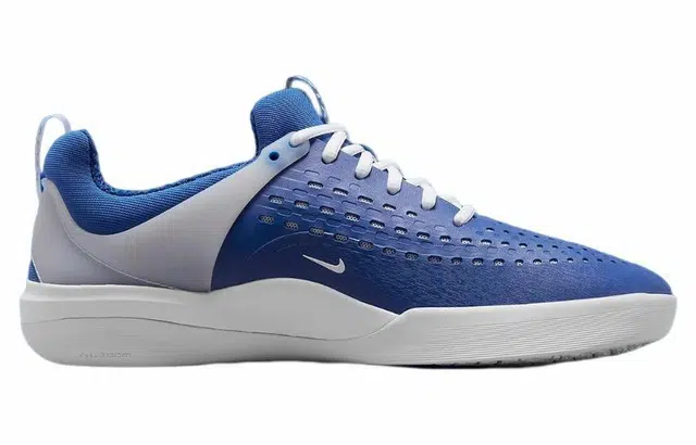 Nike SB Nyjah 3 "Game Royal"