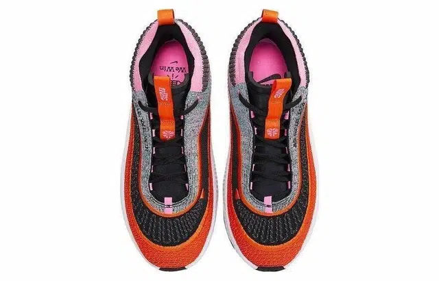 Nike Cosmic Unity 3