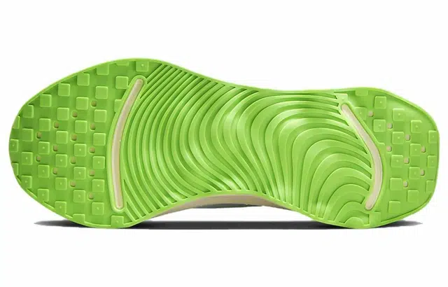 Nike Motiva